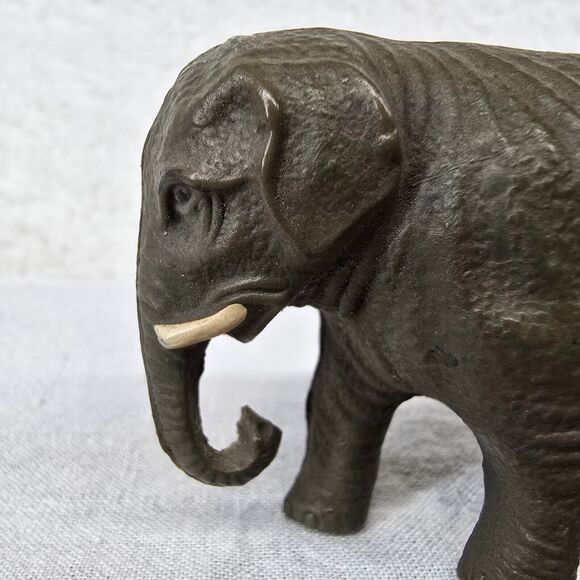 Viscoloid VCO Elephant Figure Celluloid 2" Trunk Down w Tusks Vtg 1930s - Picture 2 of 12